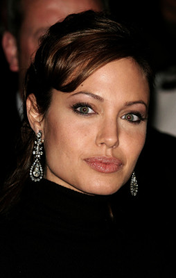 Angelina Jolie pic #81422